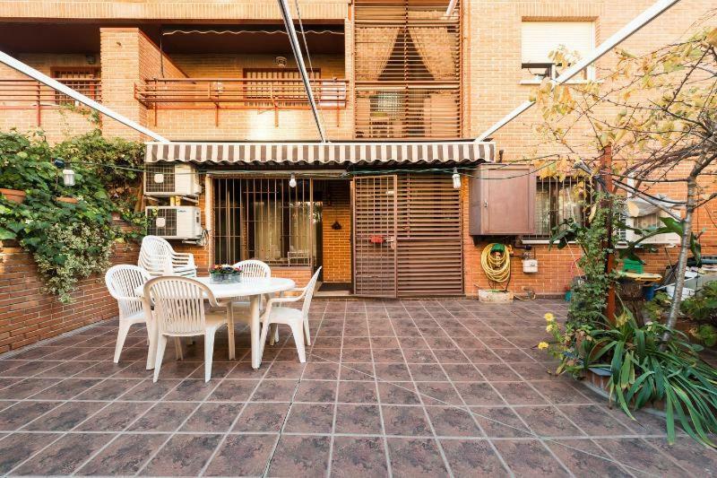 דירות מדריד Vivienda Familiar Con Jardin Junto A Ifema מראה חיצוני תמונה